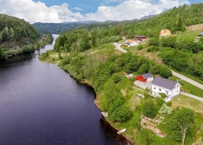 Lyxtält Glamping On Idyllic Lake, Paddle Boards & Rowboat *