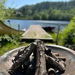 Glamping On Idyllic Lake, Paddle Boards & Rowboat Lüks kamp alanı *